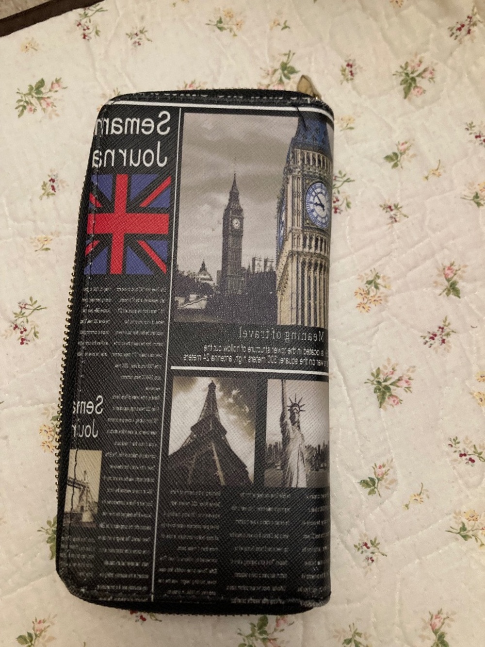 Vinyl wallet- Multi city print ( London, Paris, New York)